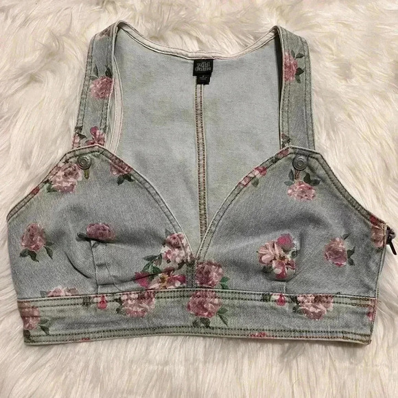 wild fable Tops - Wild Fable- Women’s Cropped Denim Vest- Floral, 90’s,